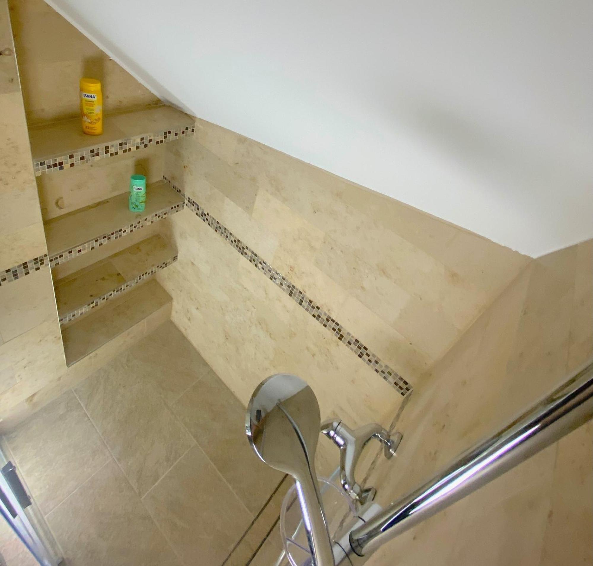 Ruhige, Neue Dachwohnung An Altstadt, Naehe Messe Sankt Gallen Eksteriør billede
