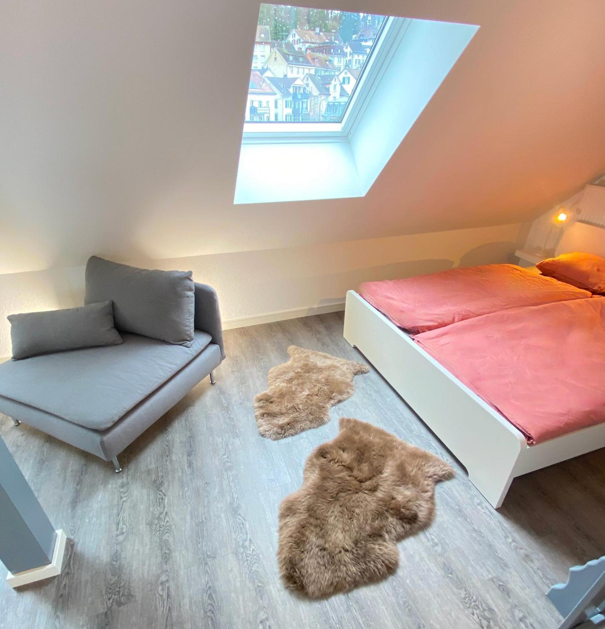 Ruhige, Neue Dachwohnung An Altstadt, Naehe Messe Sankt Gallen Eksteriør billede